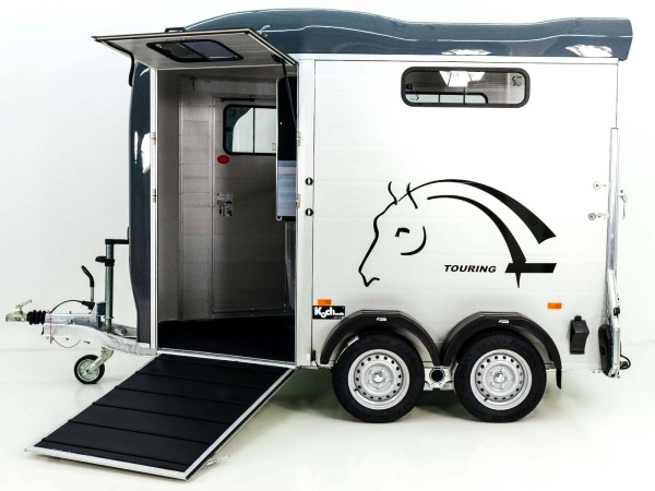 Cheval Liberte Pferdeanhänger Touring Country| Pullman-Fahrwerk| Frontausstieg| grau